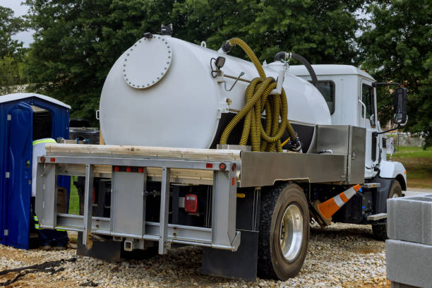 Best Portable restroom solutions  in Addison, IL